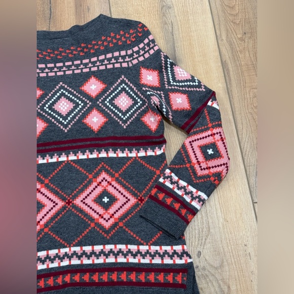 Talbots Geometric Knit Sweater - Pink and Gray with Hearts Petite Small - Picture 2 of 5